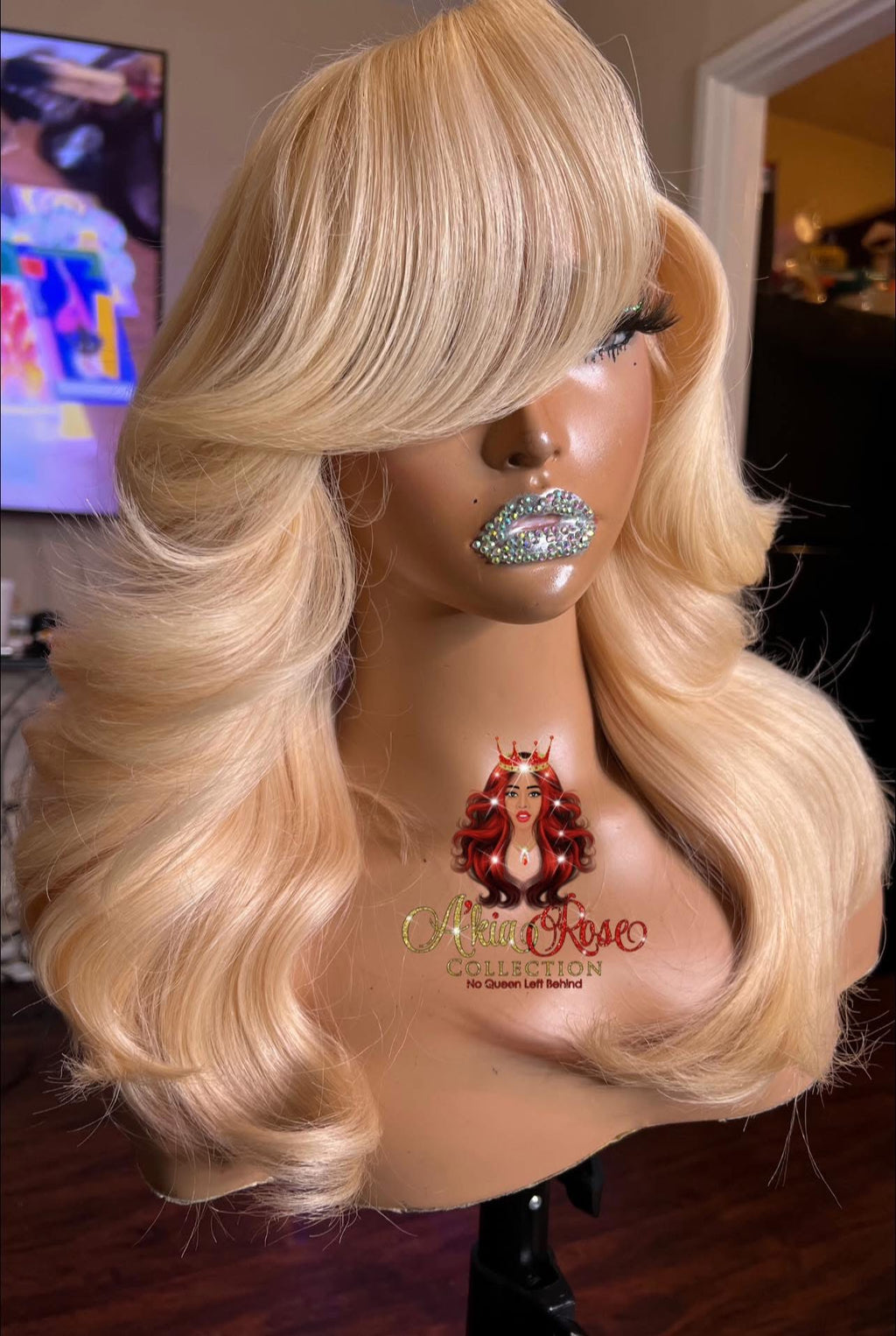 18” Blonde Bombshell | Pre-Order